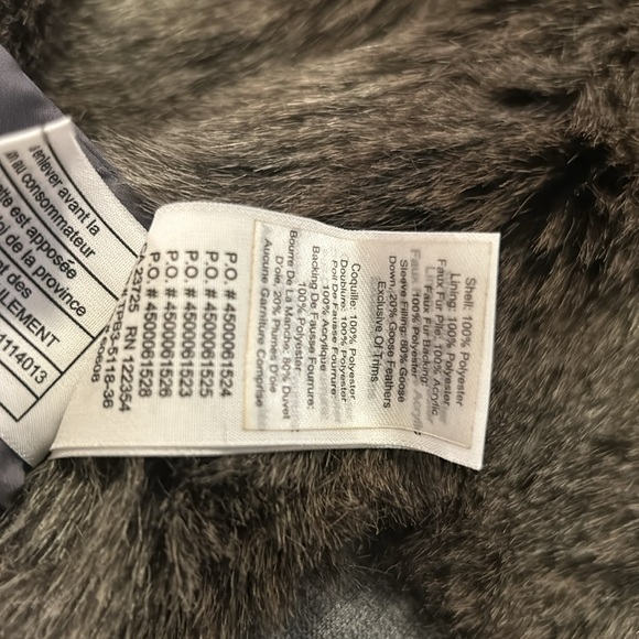 Aritzia TNA Niseko Size Medium Jacket - Mint condition - Picture 13 of 16